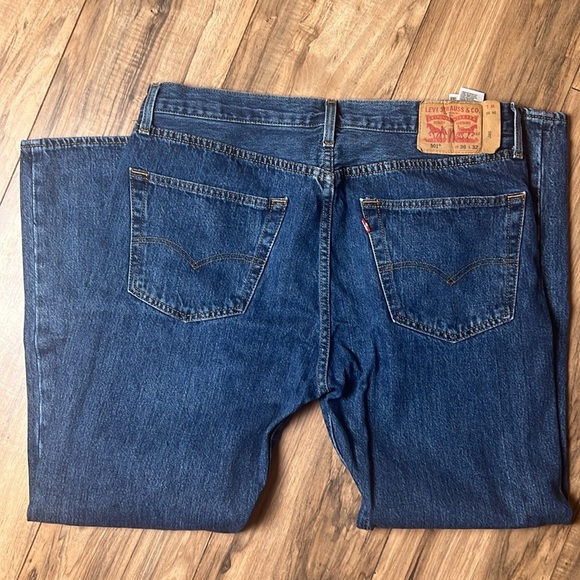 Levi’s 501 Original Fit Button Fly Jeans Men’s 36x32 Medium Wash Straight Leg - Picture 7 of 7